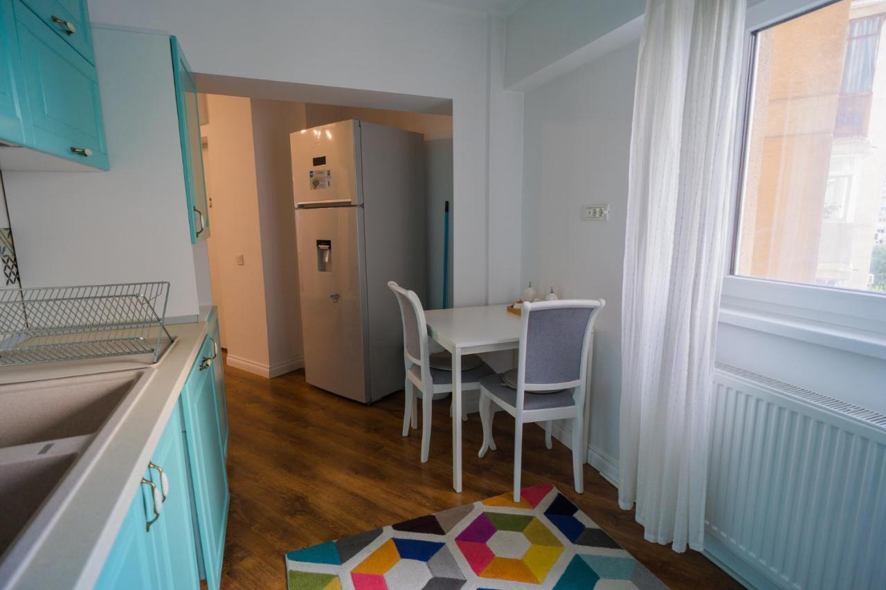 Cozy & Spacious 2Br Apartment With Netflix Bucharest Luaran gambar